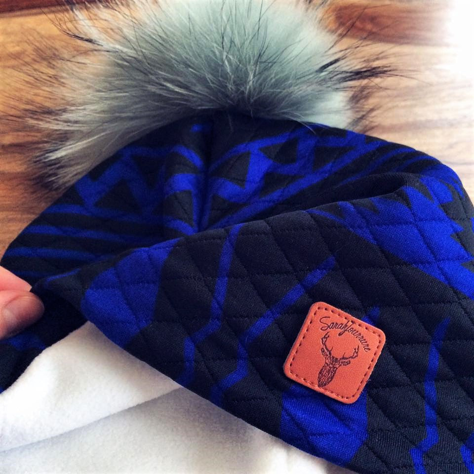 JACQUARD BLEUE ÉLECTRIQUE